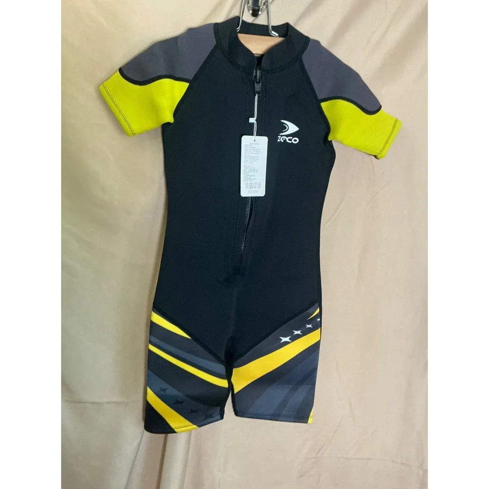 ZCCO Shorty Wetsuit Kids Size L Black Yellow NEW 2.5mm Neoprene KS305 Front Zip